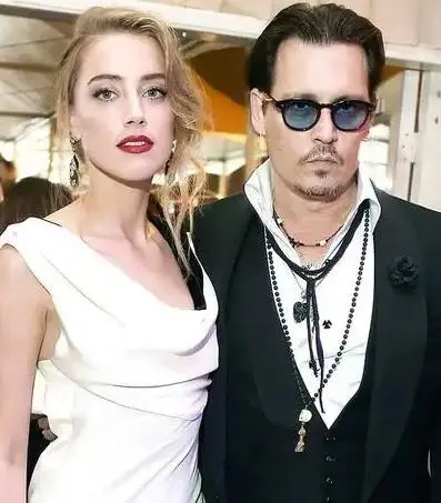 《德普大战希尔德全纪实》：世纪审判背后的真相，谁才是真正的受害者？